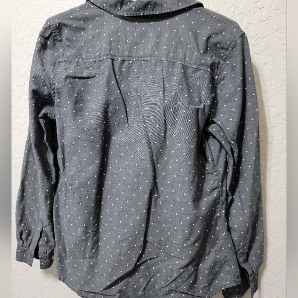Gray polka-dot button down - Picture 4 of 5